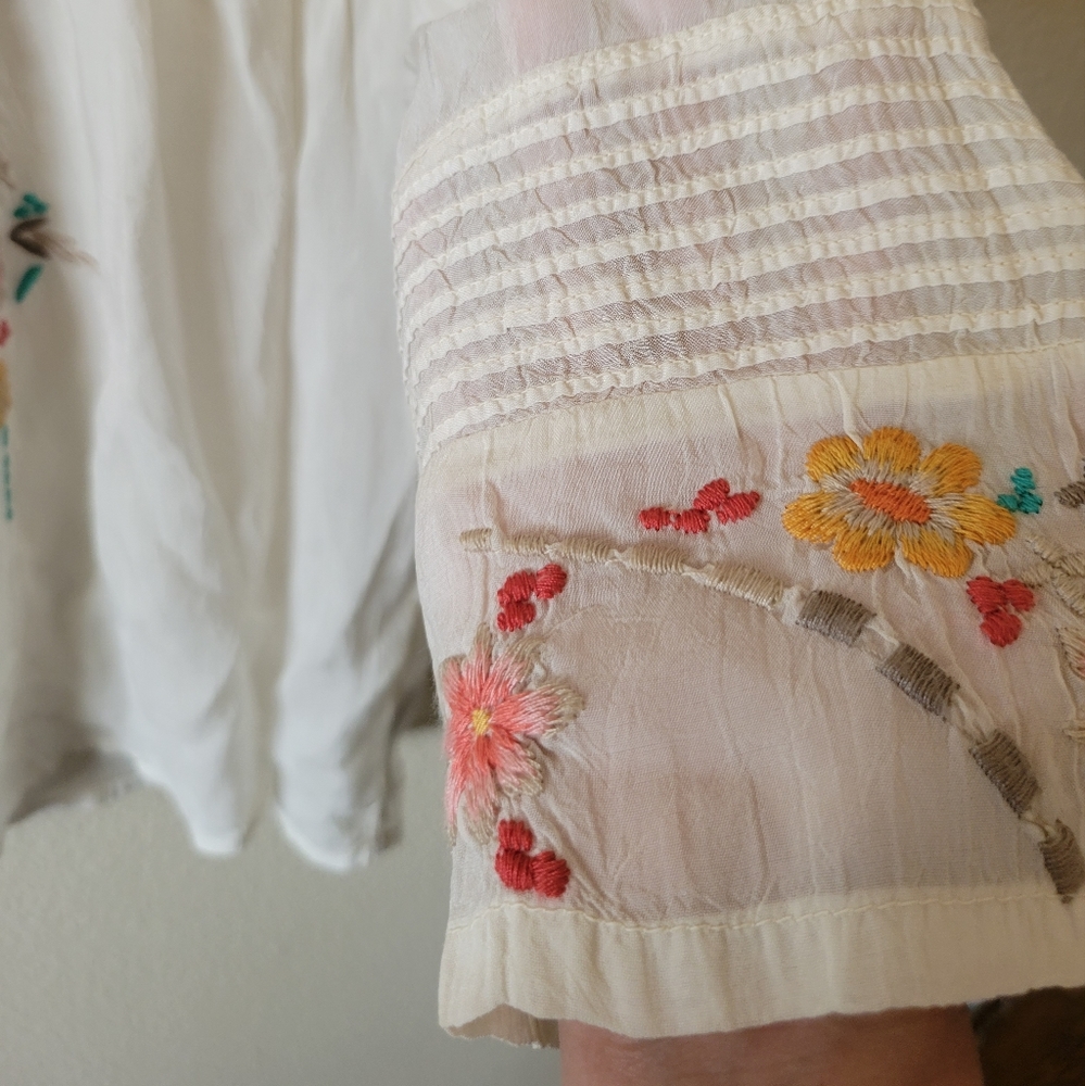 JOHNNY WAS Embroided Tunic Blouse Size S - Picture 5 of 16